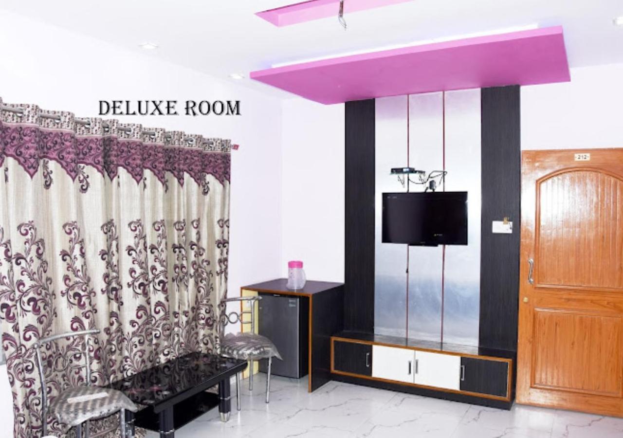 Hotel Roshan Varanasi Exterior foto