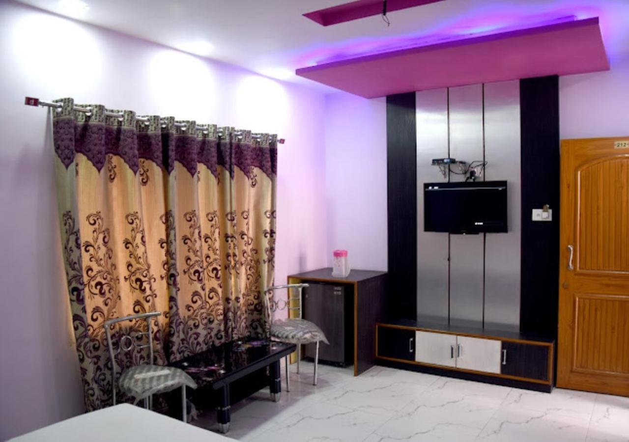 Hotel Roshan Varanasi Exterior foto