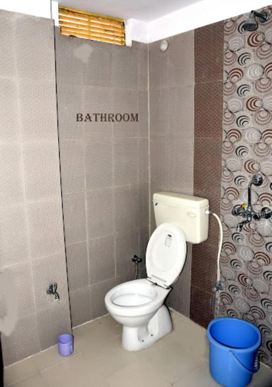 Hotel Roshan Varanasi Exterior foto