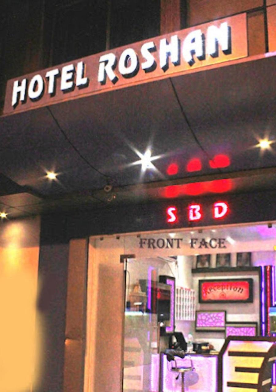 Hotel Roshan Varanasi Exterior foto